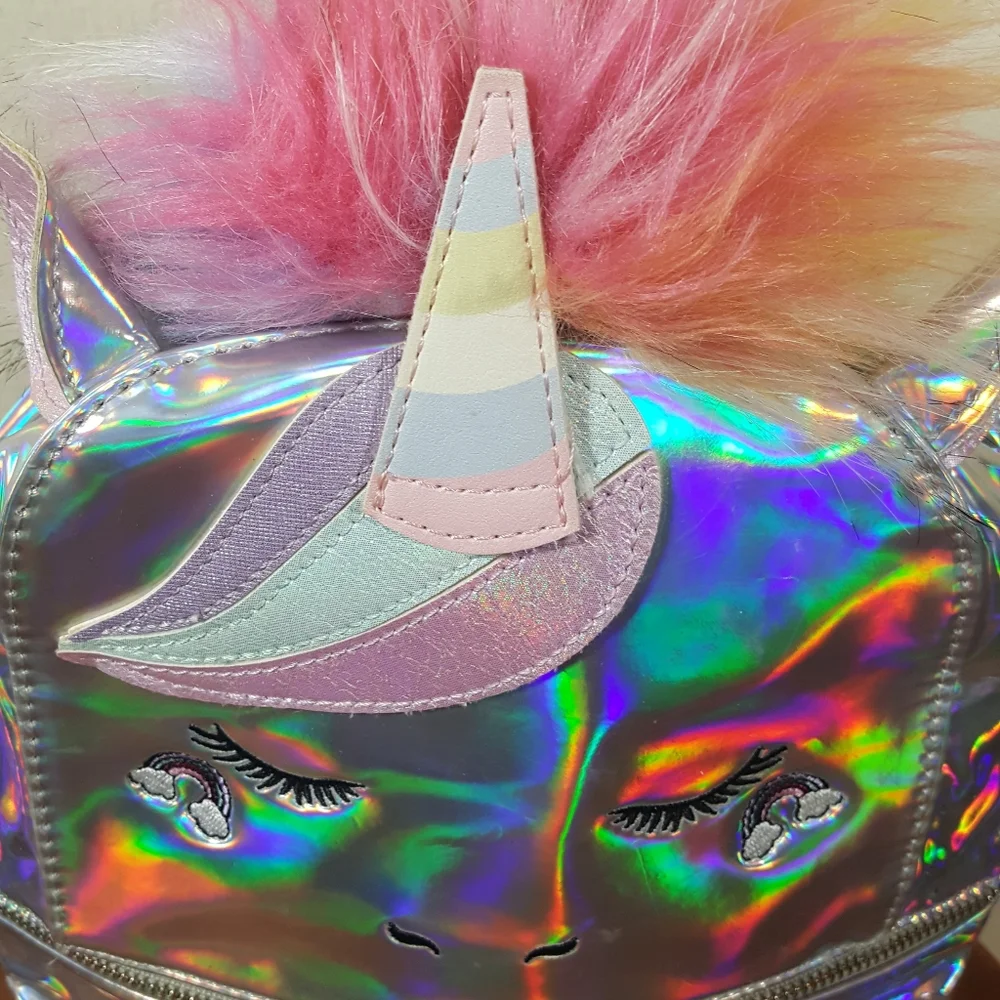 Iridescent mini unicorn backpack with rainbow faux hair - Picture 2 of 6